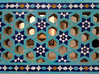 کاشیکاری مشبک