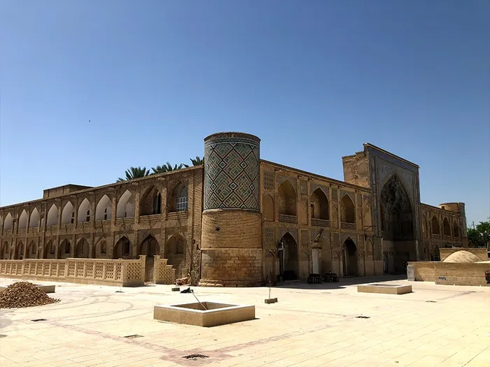 کاشی کاری ایرانی در عصر صفویه