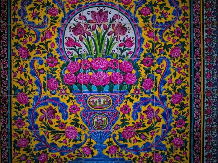 کاشی کاری سبک ایرانی در عصر قاجار