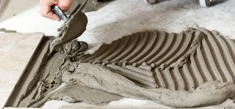 مواد تشکیل دهنده چسبهای کاشی پودری و خمیری